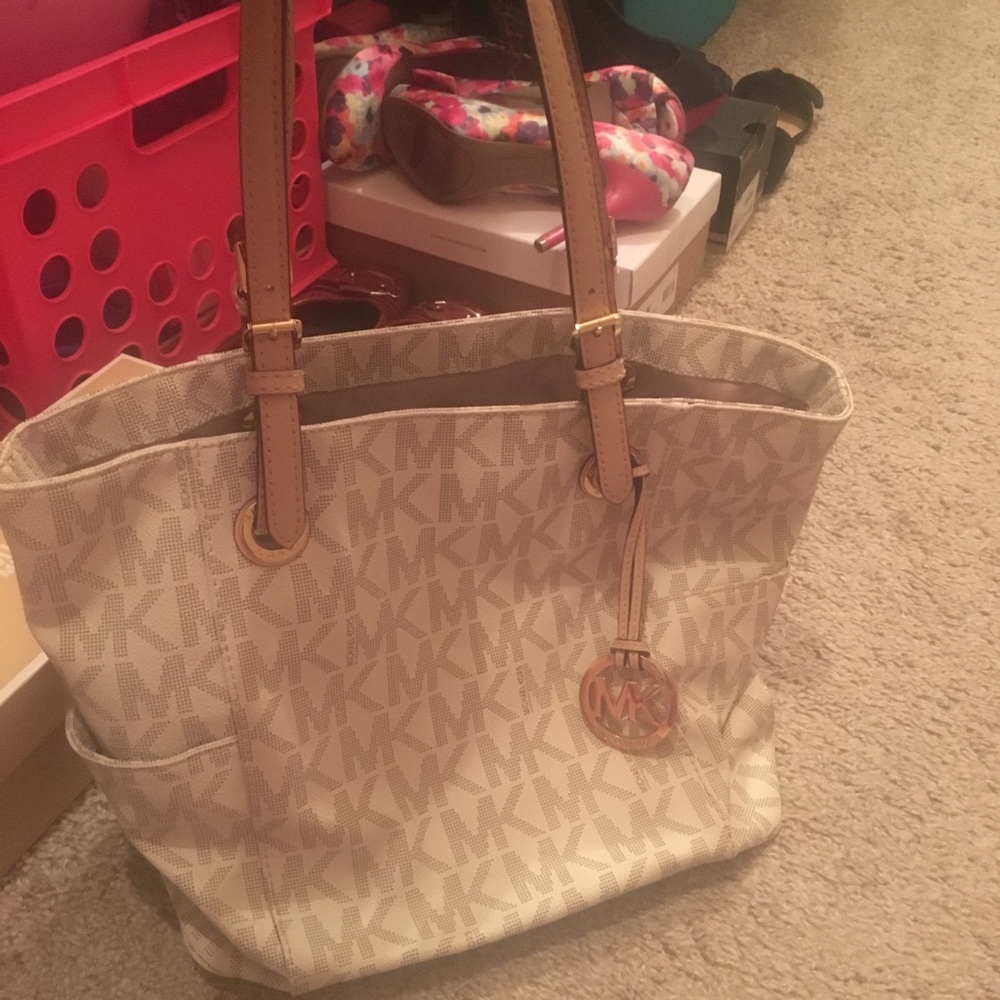 Michael Kors Purse